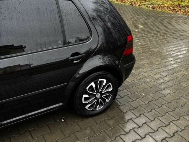 Чорний Фольксваген Гольф, об'ємом двигуна 1.4 л та пробігом 270 тис. км за 2950 $, фото 7 на Automoto.ua