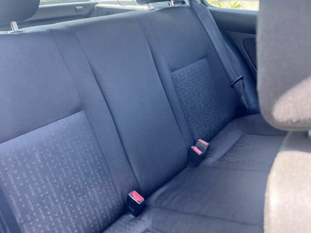 Черный Фольксваген Гольф, объемом двигателя 1.4 л и пробегом 279 тыс. км за 2850 $, фото 5 на Automoto.ua