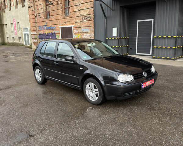 Чорний Фольксваген Гольф, об'ємом двигуна 1.6 л та пробігом 200 тис. км за 4999 $, фото 3 на Automoto.ua