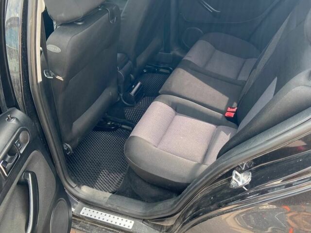 Чорний Фольксваген Гольф, об'ємом двигуна 1.4 л та пробігом 227 тис. км за 3750 $, фото 6 на Automoto.ua