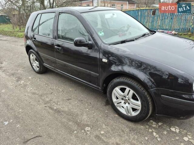 Чорний Фольксваген Гольф, об'ємом двигуна 1.39 л та пробігом 298 тис. км за 4200 $, фото 1 на Automoto.ua