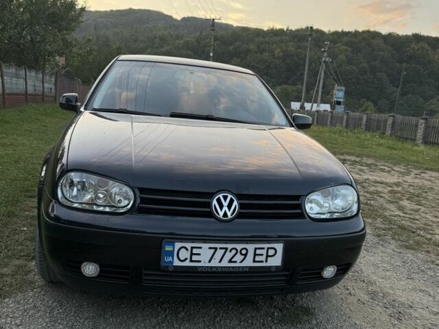 Черный Фольксваген Гольф, объемом двигателя 1.6 л и пробегом 252 тыс. км за 5591 $, фото 3 на Automoto.ua