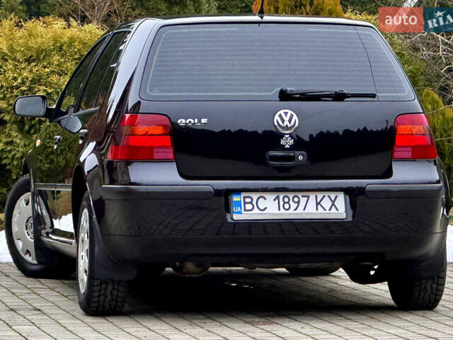 Черный Фольксваген Гольф, объемом двигателя 1.39 л и пробегом 197 тыс. км за 3997 $, фото 18 на Automoto.ua