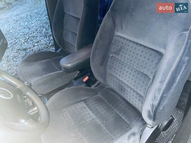 Черный Фольксваген Гольф, объемом двигателя 1.6 л и пробегом 288 тыс. км за 4300 $, фото 3 на Automoto.ua