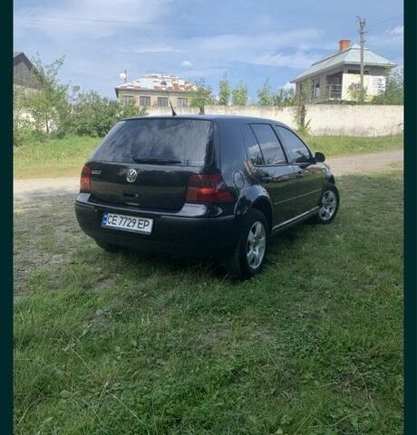 Черный Фольксваген Гольф, объемом двигателя 1.6 л и пробегом 252 тыс. км за 5591 $, фото 2 на Automoto.ua