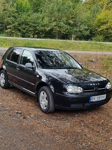 Черный Фольксваген Гольф, объемом двигателя 1.6 л и пробегом 271 тыс. км за 4300 $, фото 6 на Automoto.ua