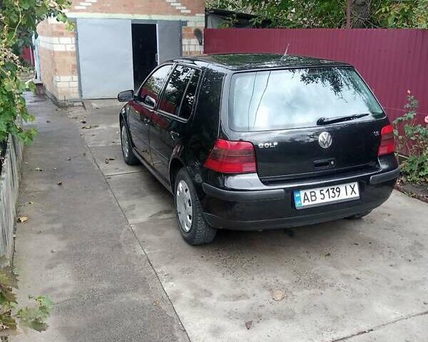 Черный Фольксваген Гольф, объемом двигателя 1.6 л и пробегом 291 тыс. км за 4299 $, фото 16 на Automoto.ua