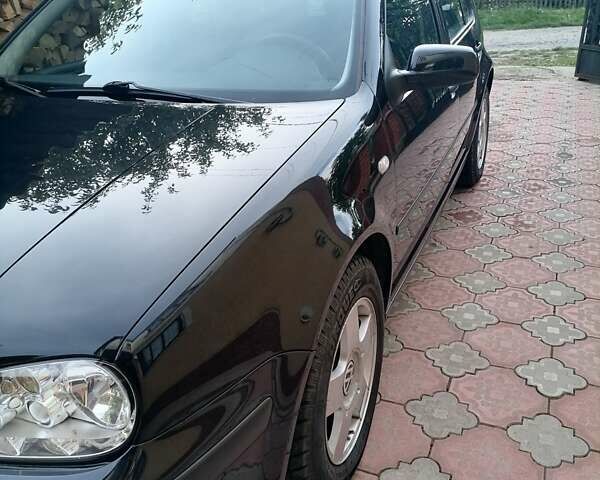 Чорний Фольксваген Гольф, об'ємом двигуна 1.6 л та пробігом 215 тис. км за 4700 $, фото 2 на Automoto.ua