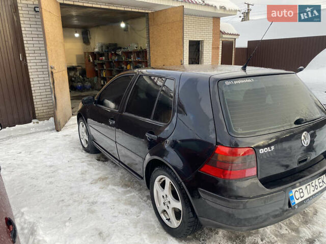 Черный Фольксваген Гольф, объемом двигателя 1.39 л и пробегом 275 тыс. км за 3850 $, фото 7 на Automoto.ua