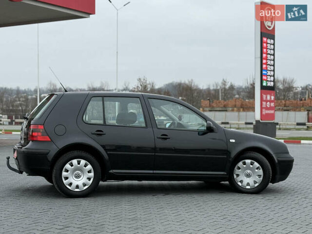 Черный Фольксваген Гольф, объемом двигателя 1.39 л и пробегом 267 тыс. км за 4150 $, фото 21 на Automoto.ua