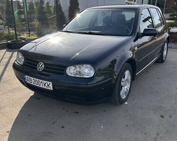Черный Фольксваген Гольф, объемом двигателя 1.6 л и пробегом 251 тыс. км за 5500 $, фото 2 на Automoto.ua