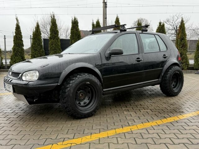 Черный Фольксваген Гольф, объемом двигателя 0 л и пробегом 258 тыс. км за 1600 $, фото 1 на Automoto.ua