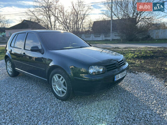Черный Фольксваген Гольф, объемом двигателя 1.6 л и пробегом 230 тыс. км за 4300 $, фото 9 на Automoto.ua