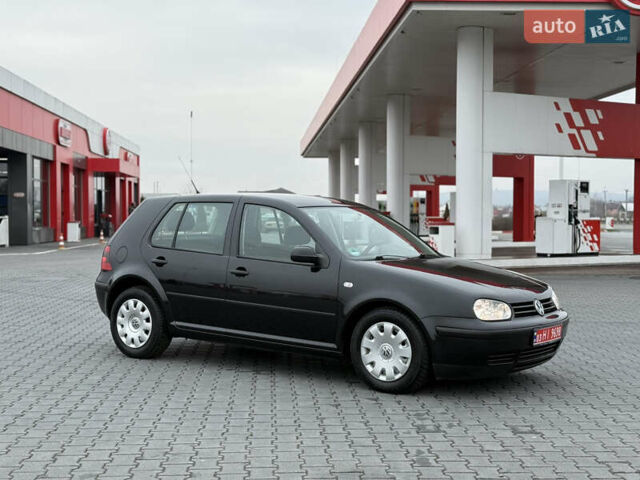 Черный Фольксваген Гольф, объемом двигателя 1.39 л и пробегом 267 тыс. км за 4150 $, фото 20 на Automoto.ua