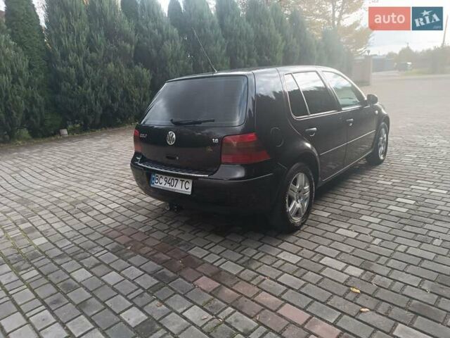 Черный Фольксваген Гольф, объемом двигателя 1.6 л и пробегом 227 тыс. км за 4550 $, фото 7 на Automoto.ua