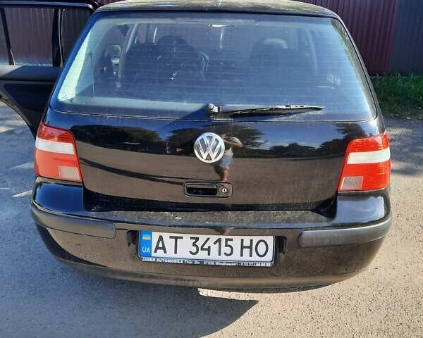 Черный Фольксваген Гольф, объемом двигателя 1.39 л и пробегом 185 тыс. км за 4000 $, фото 3 на Automoto.ua