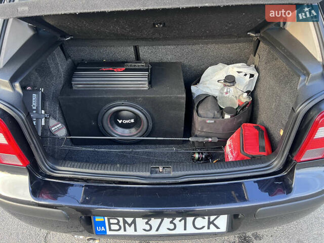 Черный Фольксваген Гольф, объемом двигателя 1.6 л и пробегом 333 тыс. км за 4300 $, фото 8 на Automoto.ua