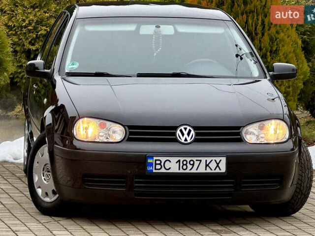 Черный Фольксваген Гольф, объемом двигателя 1.39 л и пробегом 197 тыс. км за 3997 $, фото 8 на Automoto.ua