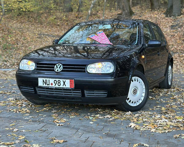 Черный Фольксваген Гольф, объемом двигателя 1.39 л и пробегом 231 тыс. км за 3799 $, фото 7 на Automoto.ua