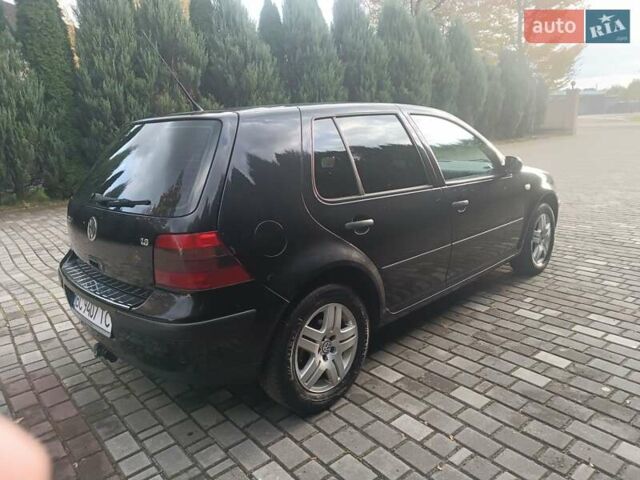 Черный Фольксваген Гольф, объемом двигателя 1.6 л и пробегом 227 тыс. км за 4550 $, фото 2 на Automoto.ua