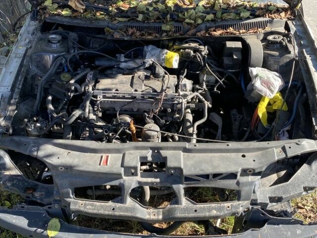 Чорний Фольксваген Гольф, об'ємом двигуна 1.9 л та пробігом 300 тис. км за 1800 $, фото 6 на Automoto.ua