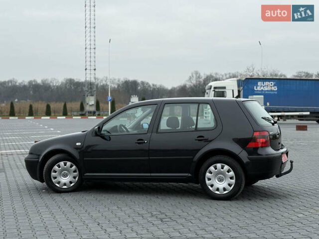 Черный Фольксваген Гольф, объемом двигателя 1.39 л и пробегом 267 тыс. км за 4150 $, фото 23 на Automoto.ua