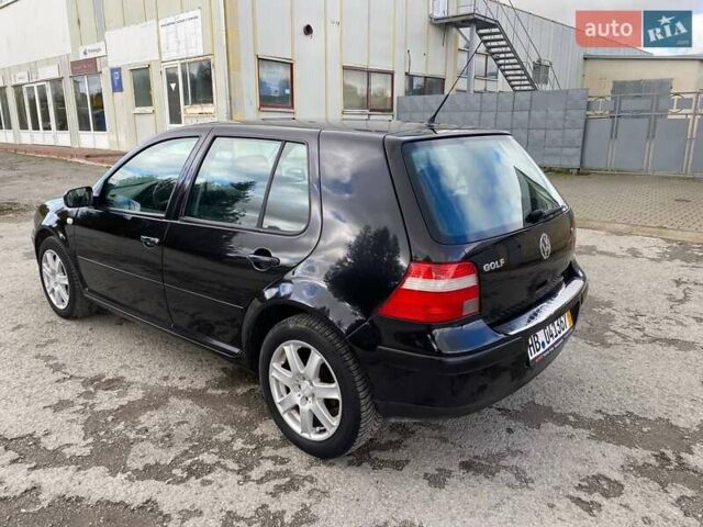 Черный Фольксваген Гольф, объемом двигателя 1.6 л и пробегом 233 тыс. км за 4790 $, фото 16 на Automoto.ua