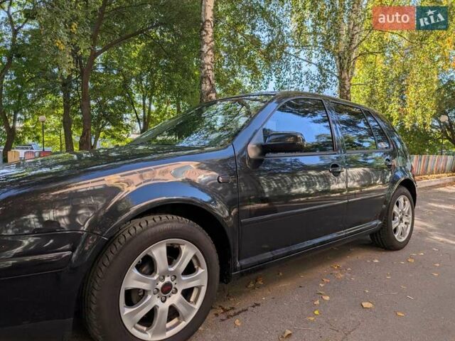 Чорний Фольксваген Гольф, об'ємом двигуна 1.6 л та пробігом 223 тис. км за 4500 $, фото 3 на Automoto.ua