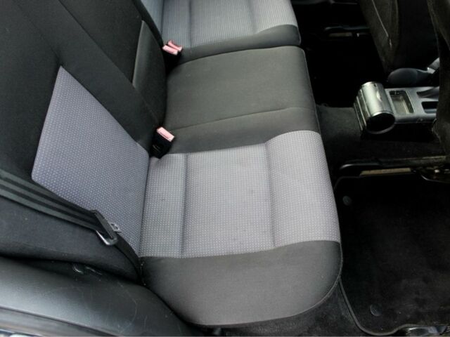 Черный Фольксваген Гольф, объемом двигателя 1.6 л и пробегом 251 тыс. км за 4499 $, фото 12 на Automoto.ua