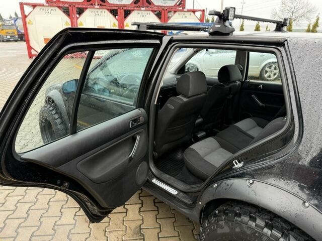 Черный Фольксваген Гольф, объемом двигателя 0 л и пробегом 258 тыс. км за 1600 $, фото 7 на Automoto.ua