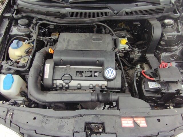 Черный Фольксваген Гольф, объемом двигателя 0 л и пробегом 192 тыс. км за 4400 $, фото 3 на Automoto.ua