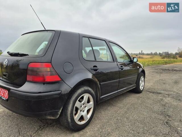 Черный Фольксваген Гольф, объемом двигателя 1.39 л и пробегом 232 тыс. км за 3950 $, фото 20 на Automoto.ua
