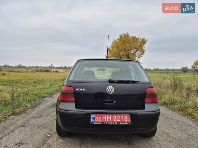 Черный Фольксваген Гольф, объемом двигателя 1.39 л и пробегом 232 тыс. км за 3950 $, фото 26 на Automoto.ua