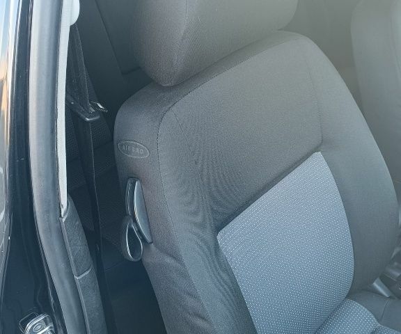 Чорний Фольксваген Гольф, об'ємом двигуна 1.6 л та пробігом 235 тис. км за 4500 $, фото 8 на Automoto.ua