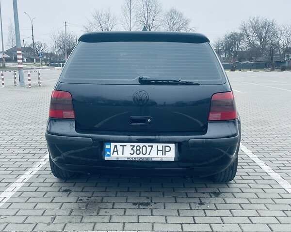 Черный Фольксваген Гольф, объемом двигателя 1.6 л и пробегом 288 тыс. км за 4300 $, фото 7 на Automoto.ua