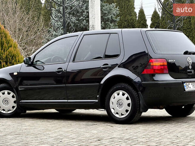 Черный Фольксваген Гольф, объемом двигателя 1.39 л и пробегом 197 тыс. км за 3997 $, фото 17 на Automoto.ua