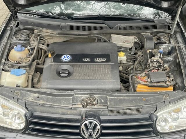 Чорний Фольксваген Гольф, об'ємом двигуна 1.6 л та пробігом 286 тис. км за 3750 $, фото 7 на Automoto.ua