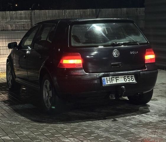 Чорний Фольксваген Гольф, об'ємом двигуна 1.9 л та пробігом 290 тис. км за 1800 $, фото 8 на Automoto.ua