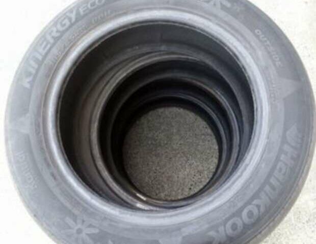 Черный Фольксваген Гольф, объемом двигателя 1.6 л и пробегом 291 тыс. км за 4299 $, фото 41 на Automoto.ua