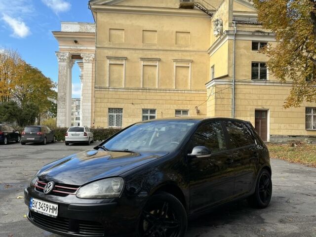 Черный Фольксваген Гольф, объемом двигателя 1.4 л и пробегом 248 тыс. км за 5400 $, фото 1 на Automoto.ua