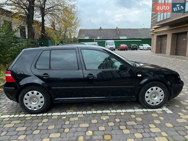 Фольксваген Гольф 2003 у Вінниці на Automoto.ua Чорний Фольксваген Гольф, об'ємом двигуна 1.39 л та пробігом 190 тис. км за 4000 $, фото 9 на Automoto.ua