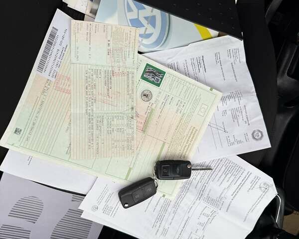 Черный Фольксваген Гольф, объемом двигателя 0 л и пробегом 187 тыс. км за 4790 $, фото 97 на Automoto.ua