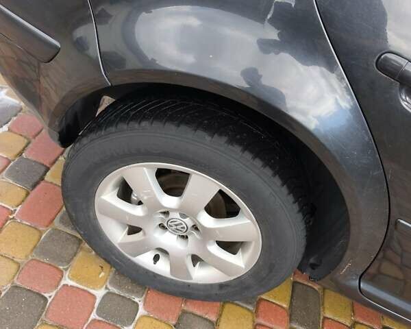 Фольксваген Гольф 2003 у Рівному на Automoto.ua Чорний Фольксваген Гольф, об'ємом двигуна 1.39 л та пробігом 341 тис. км за 4000 $, фото 16 на Automoto.ua