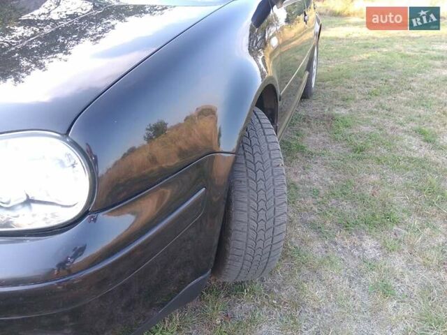 Черный Фольксваген Гольф, объемом двигателя 1.6 л и пробегом 210 тыс. км за 4300 $, фото 9 на Automoto.ua