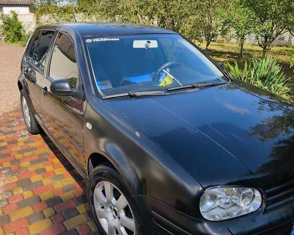 Фольксваген Гольф 2003 у Рівному на Automoto.ua Чорний Фольксваген Гольф, об'ємом двигуна 1.39 л та пробігом 341 тис. км за 4000 $, фото 2 на Automoto.ua