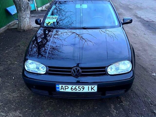 Черный Фольксваген Гольф, объемом двигателя 1.4 л и пробегом 226 тыс. км за 5399 $, фото 1 на Automoto.ua