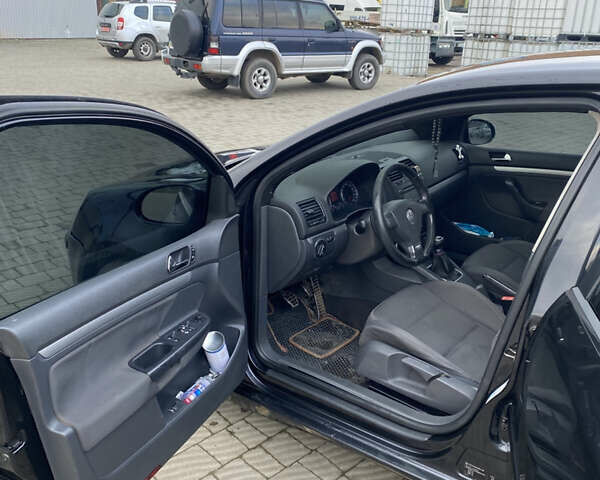 Чорний Фольксваген Гольф, об'ємом двигуна 1.9 л та пробігом 251 тис. км за 4500 $, фото 11 на Automoto.ua