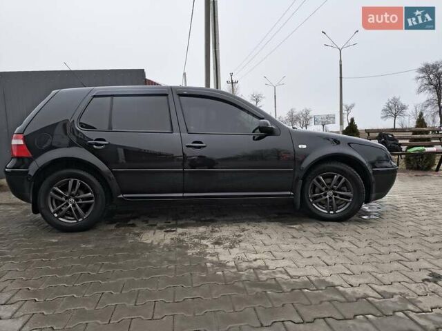 Чорний Фольксваген Гольф, об'ємом двигуна 1.6 л та пробігом 318 тис. км за 4600 $, фото 3 на Automoto.ua