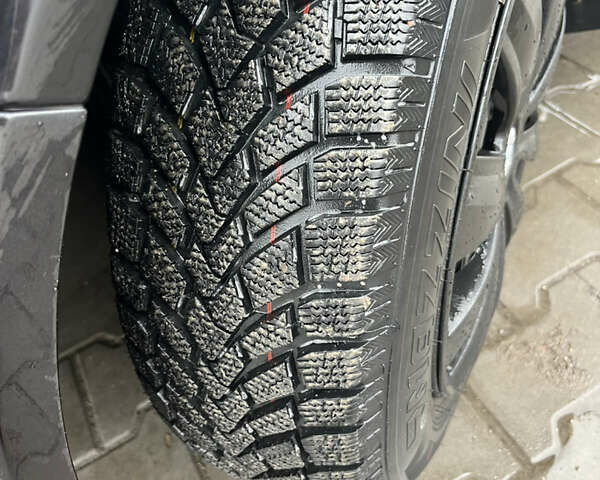 Черный Фольксваген Гольф, объемом двигателя 1.39 л и пробегом 265 тыс. км за 4200 $, фото 11 на Automoto.ua