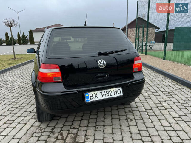 Черный Фольксваген Гольф, объемом двигателя 1.39 л и пробегом 262 тыс. км за 3800 $, фото 7 на Automoto.ua